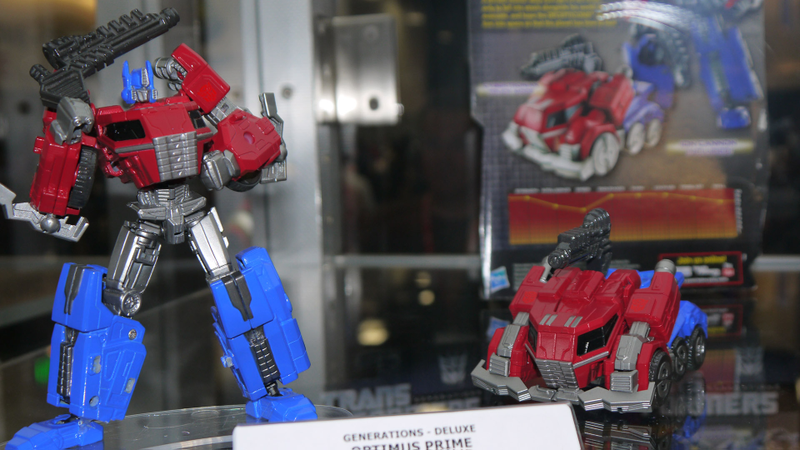 Illustration for article titled Don't Like Grimlock? Here are All the Transformers Hasbro Brought to San Diego